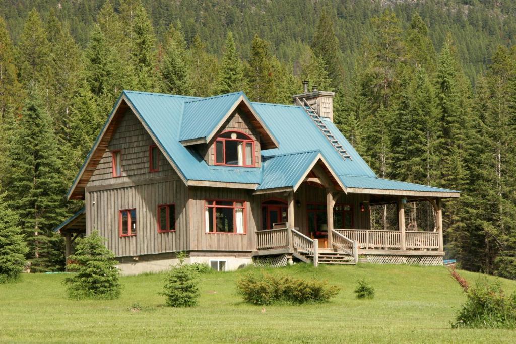 Nipika Mountain Resort Radium Hot Springs Room photo